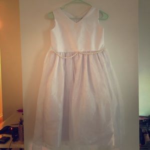 White dress, girls 10-12 yo